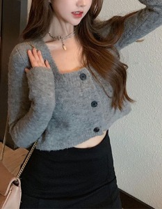 square neck cropped cardigan